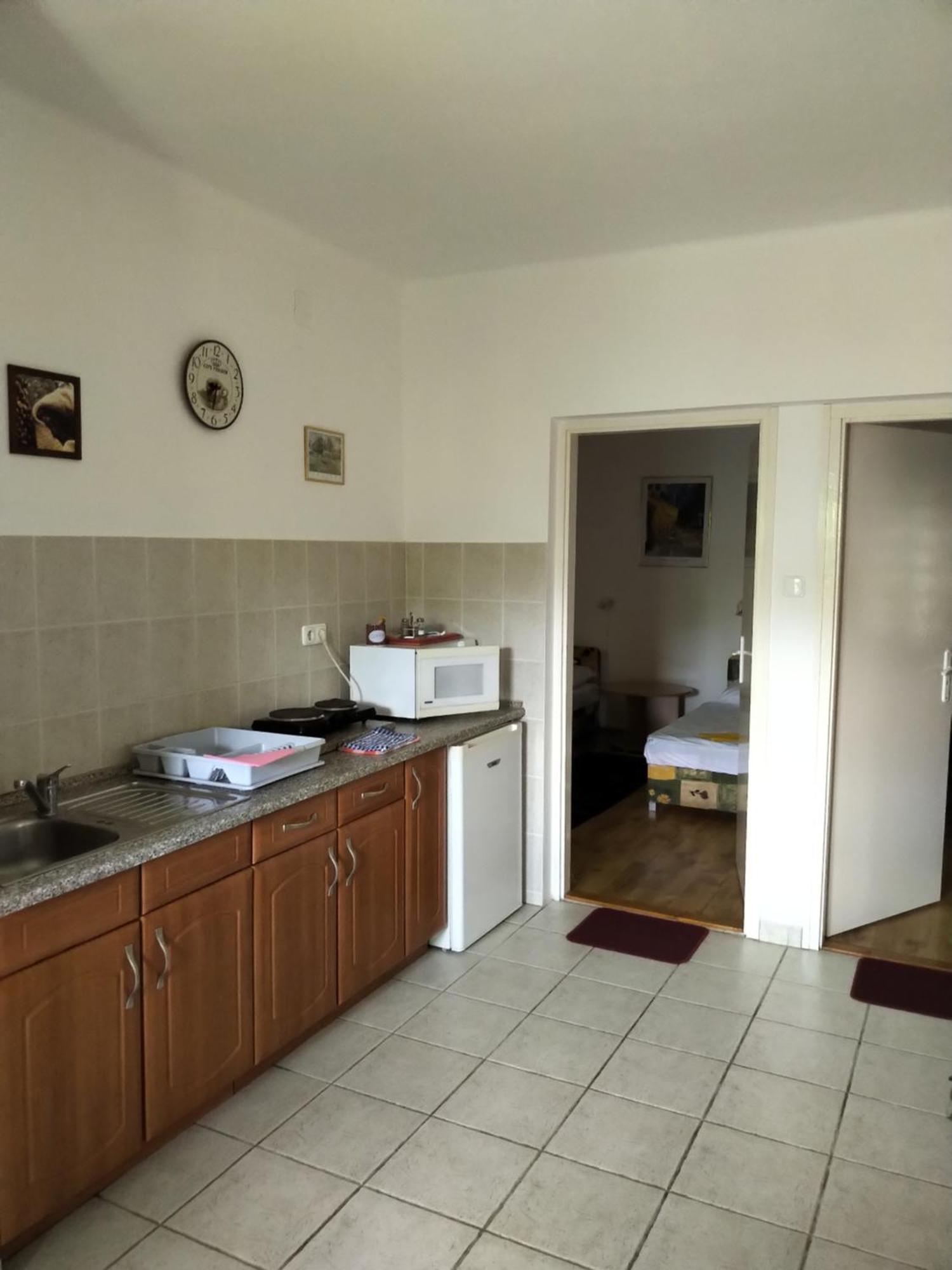 Reteshaz Strudelhaus Apartmanhaz Vonyarcvashegy Eksteriør bilde